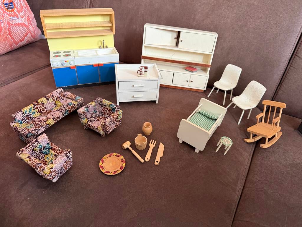 Vintage Poppenhuis Meubels - Keuken, Woonkamer, Slaapkamer, Ophalen of Verzenden, Gebruikt, Jongen of Meisje