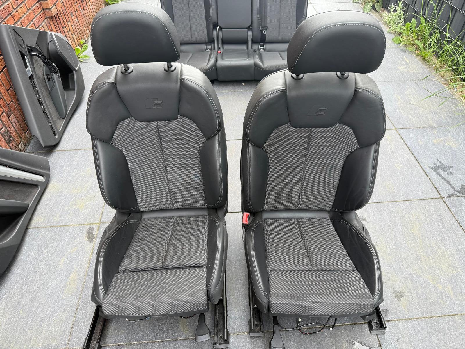 Audi Q5 80A (2017-2024) Interieur Leder S-line, Auto-onderdelen, Interieur en Bekleding, Ophalen, Gebruikt, Audi