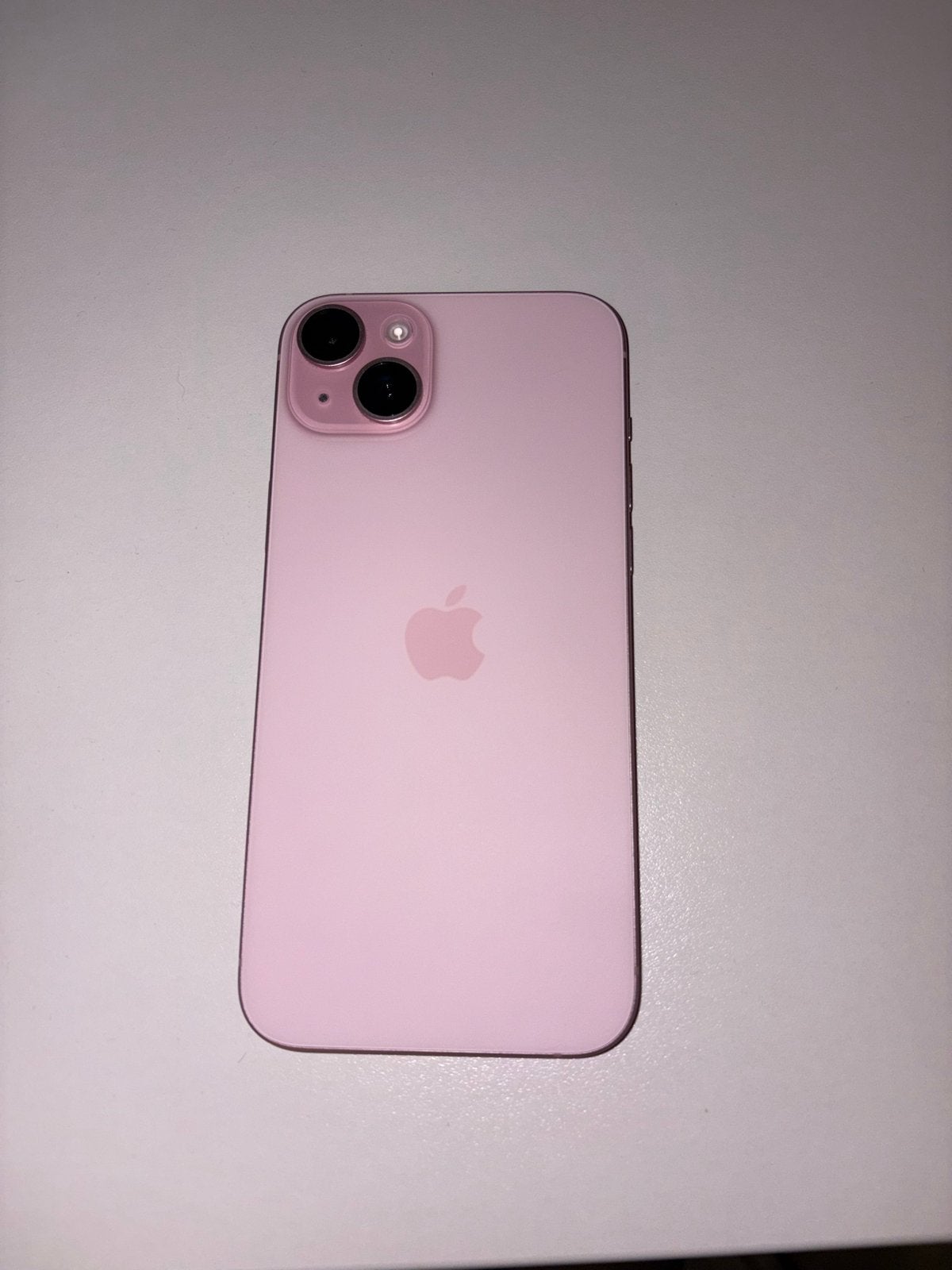 Foto 2 van iPhone 15 Plus 128GB Roze