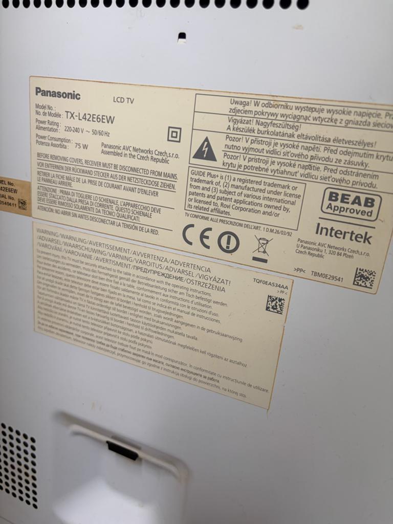 Panasonic TX-L42E6EW LCD TV - Zo goed als nieuw, Panasonic, 50 Hz, LCD, Ophalen of Verzenden