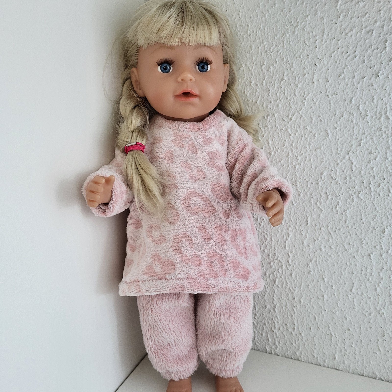 Baby Born kleertjes 2 delig setje.

Excl.pop, Ophalen, Zo goed als nieuw