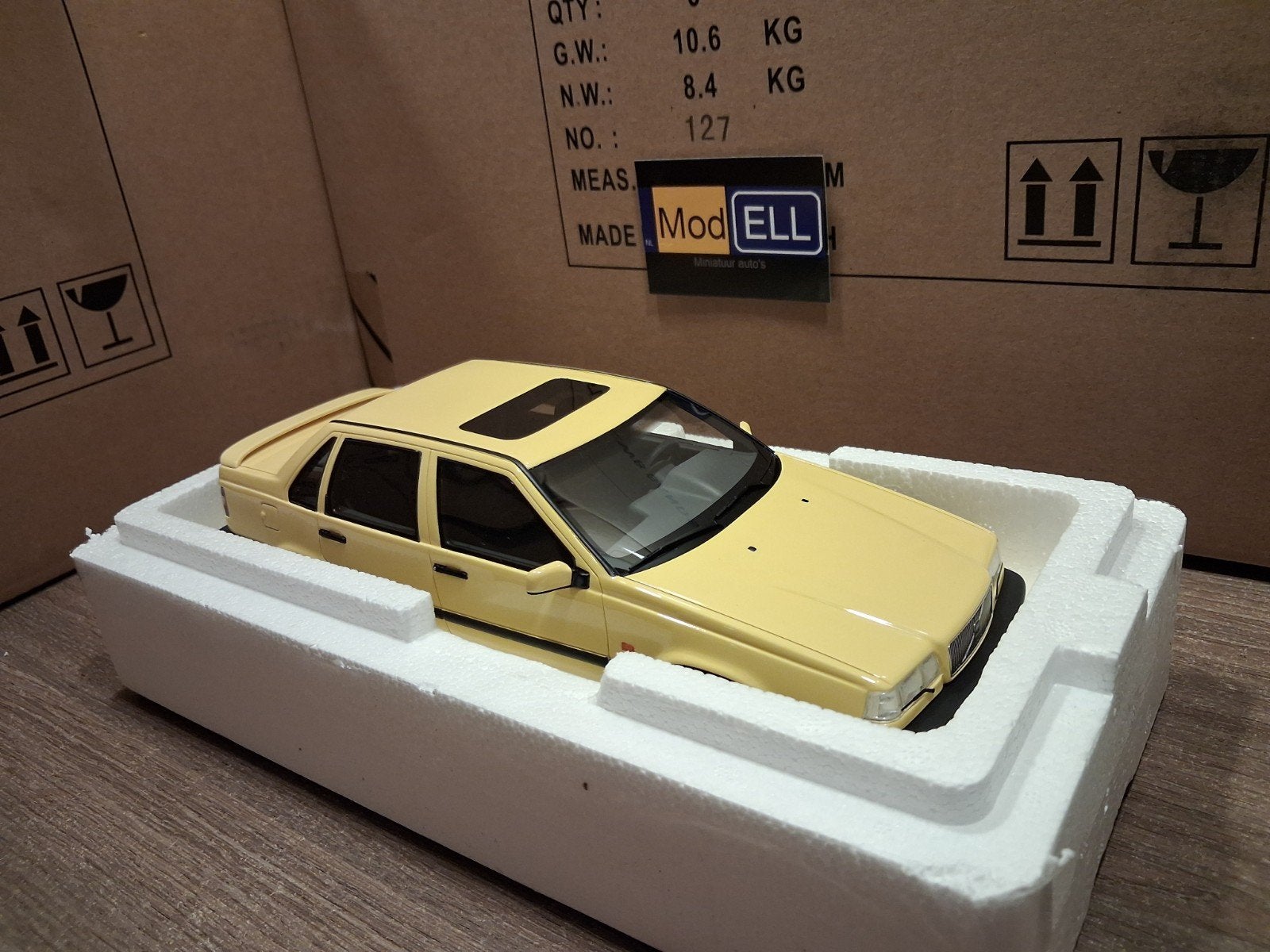 Volvo 850 T-5R OTTOMOBILE, OttOMobile, Auto, Ergens in Frankrijk, Info@ottomodels.com