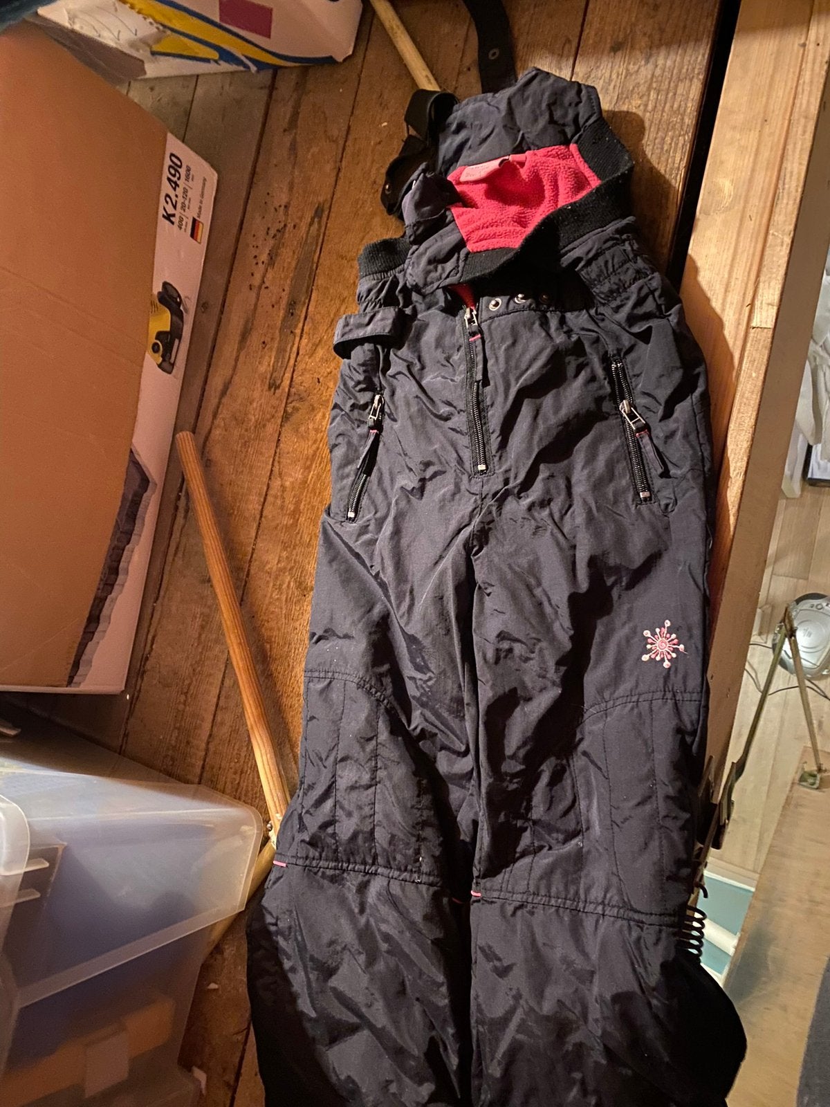 Skipak maat 116 met bretels, 100 tot 140 cm, Zo goed als nieuw, Kleding, Ophalen