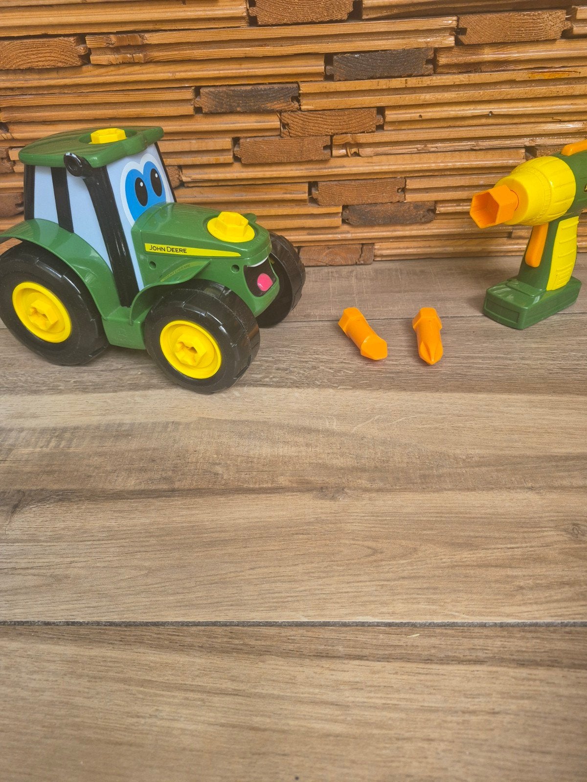 John Deere Bouw een Johnny Tractor met Boormachine, Ophalen of Verzenden, Zo goed als nieuw, Afstandsbediening