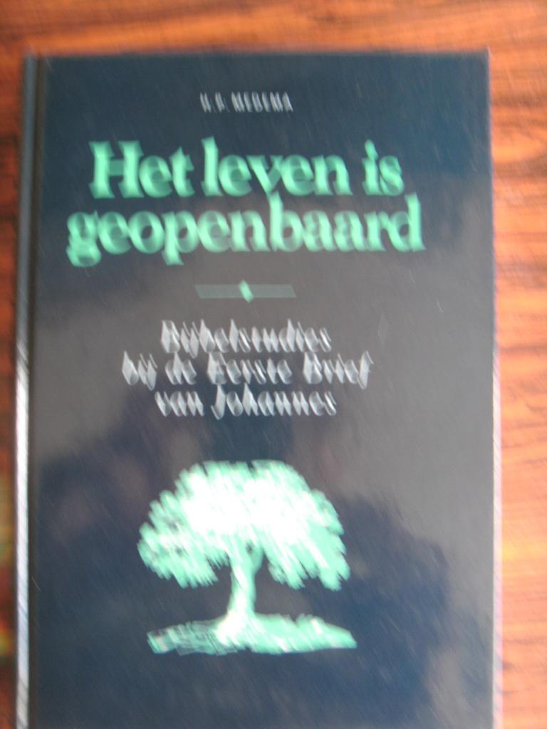 Het leven is geopenbaard.  H.P. Medema., Ophalen of Verzenden, Nieuw, H.P. Medema, Christendom | Protestants