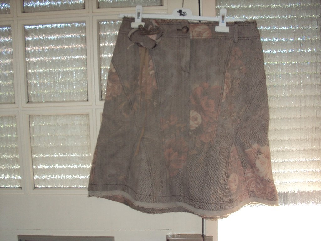 Grijs roze beige gebloemde rok SILVER CREEK mt 40 nieuwstaat, Kleding | Dames, Maat 38/40 (M), Silver Creek, Ophalen of Verzenden