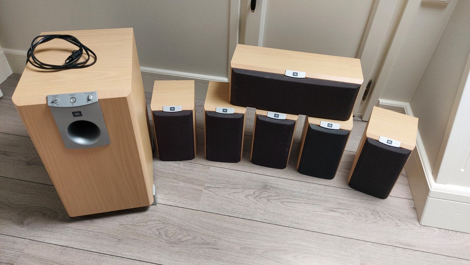 JBL SCS 6.1 luidsprekers, 70 watt of meer, Zo goed als nieuw, 5.1-systeem, Overige spelers