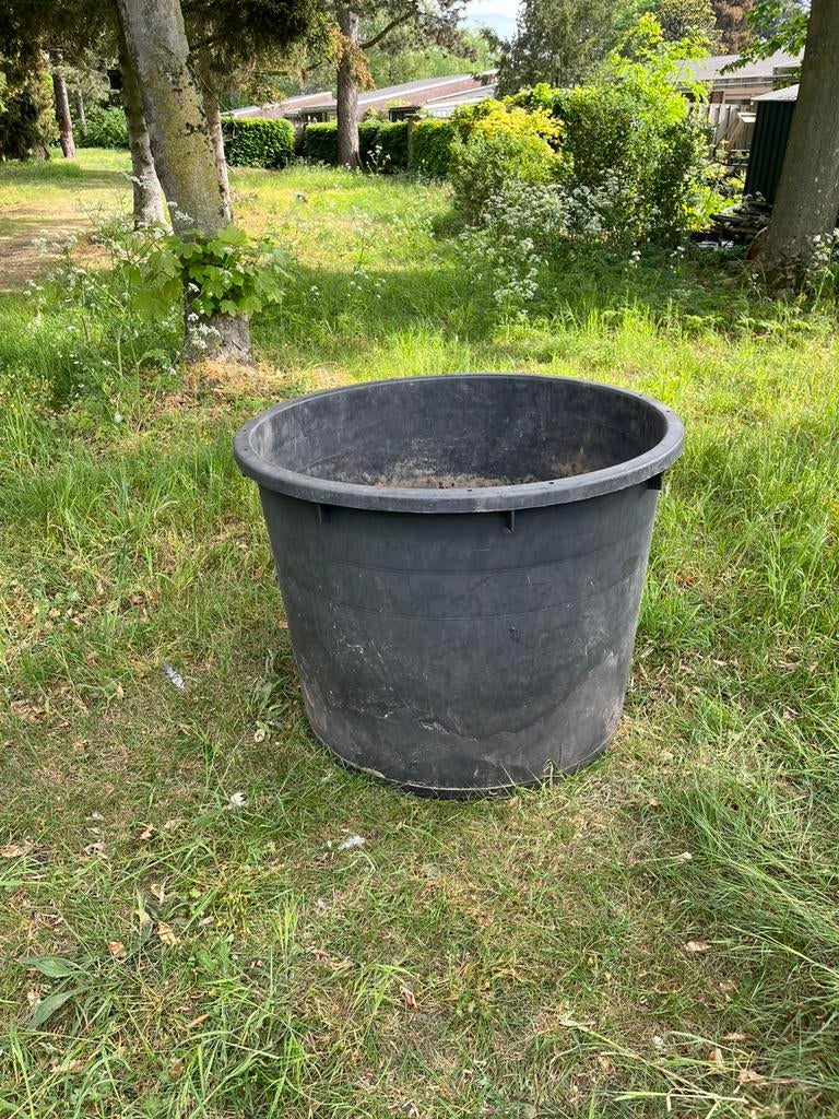 Bloembak plantenbak of vijver gratis, Ophalen, Gebruikt, Rond