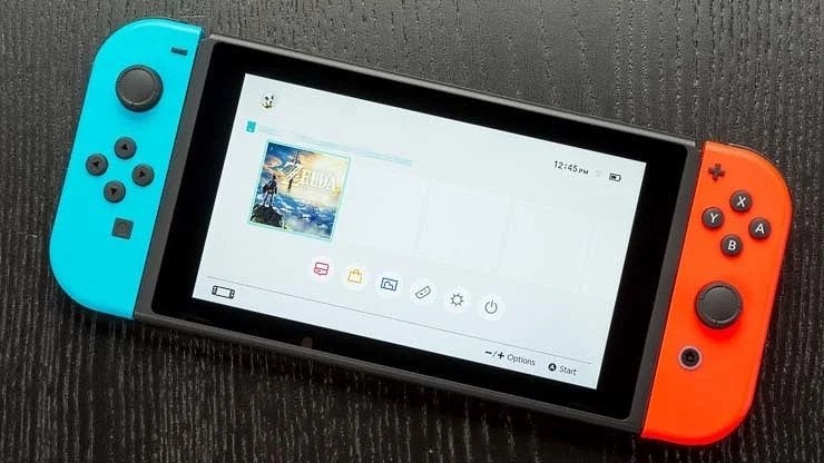 Nintendo Switch, Spelcomputers en Games, Spelcomputers | Nintendo Switch, Ophalen of Verzenden, Refurbished, Met 2 controllers