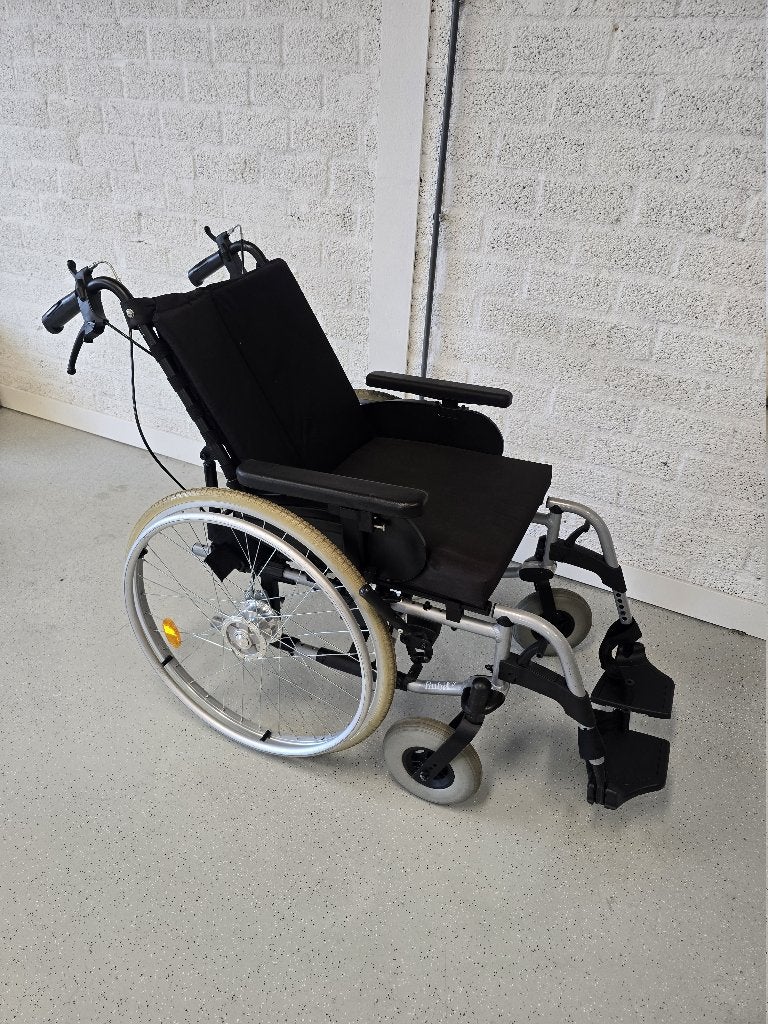 Breezy RubiX² Lichtgewicht rolstoel (Luxe rugleuning), Diversen, SM, Duwrolstoel, SM, Inklapbaar