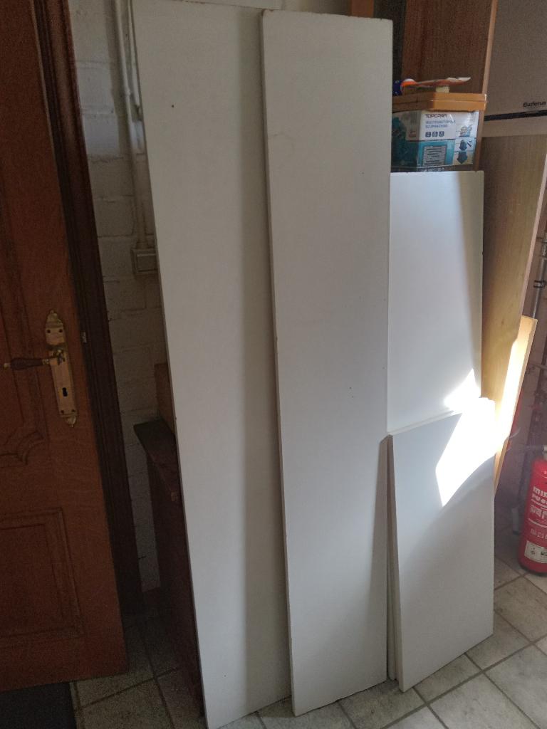 gratis Duraline muurplanken, Huis en Inrichting, Woonaccessoires | Wandplanken en Boekenplanken, Ophalen, Gebruikt