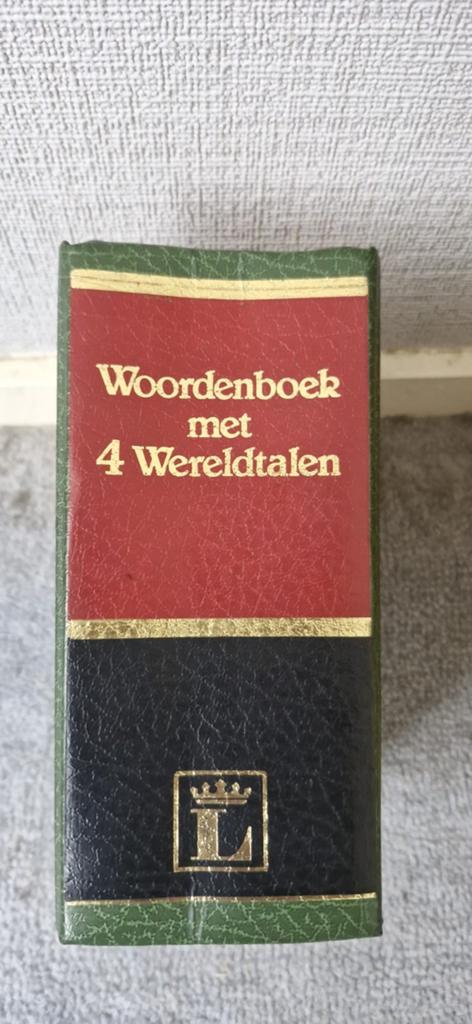 Oud Woordenboek met 4 Wereldtalen - Vintage Editie, Boeken, Woordenboeken, Overige uitgevers, Overige talen, Ophalen, Onbekend