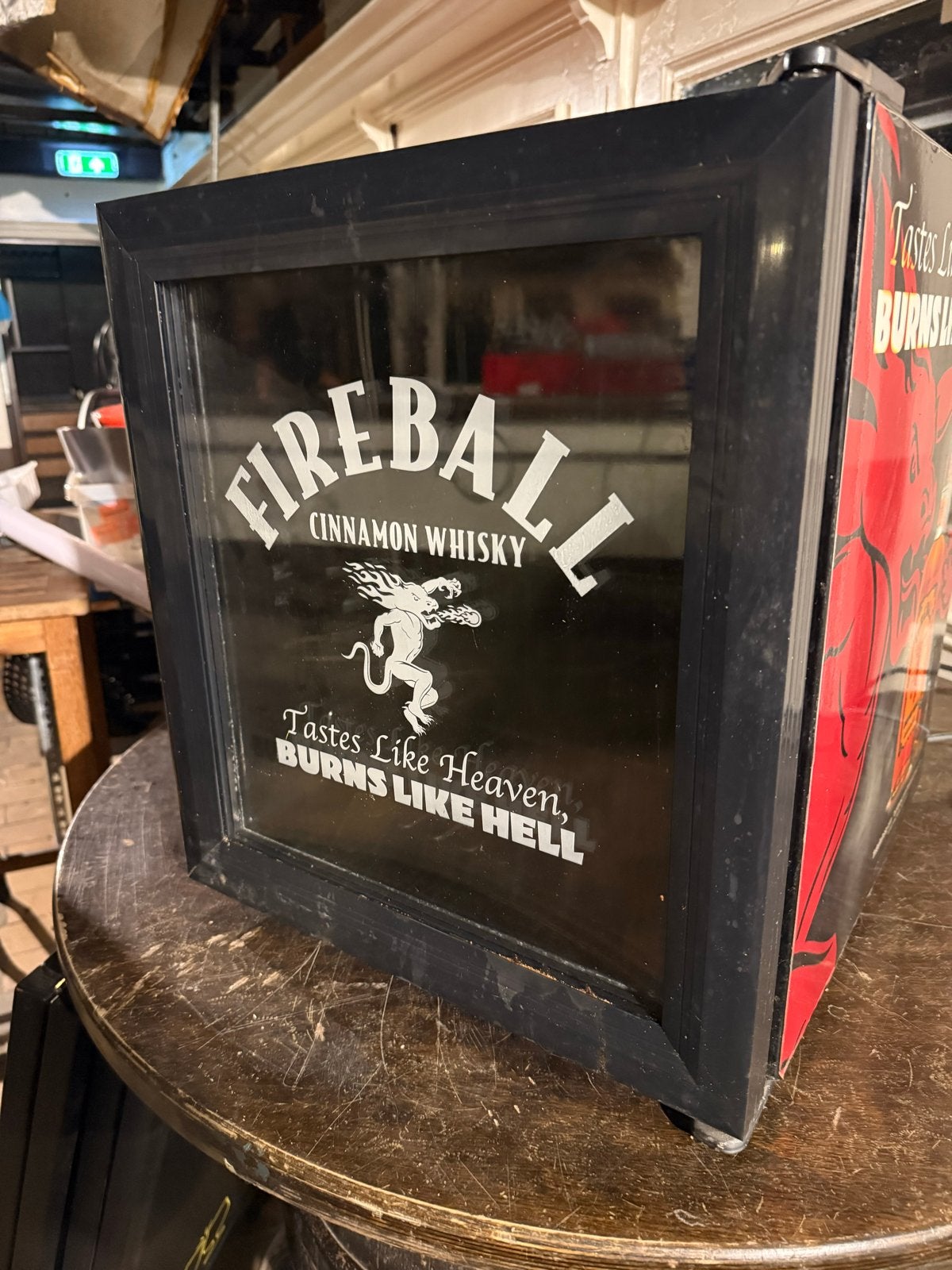 Fireball Cinnamon Whisky Mini Koelkast - Uniek Design, Witgoed en Apparatuur, Koelkasten en IJskasten, Ophalen, Minder dan 75 liter
