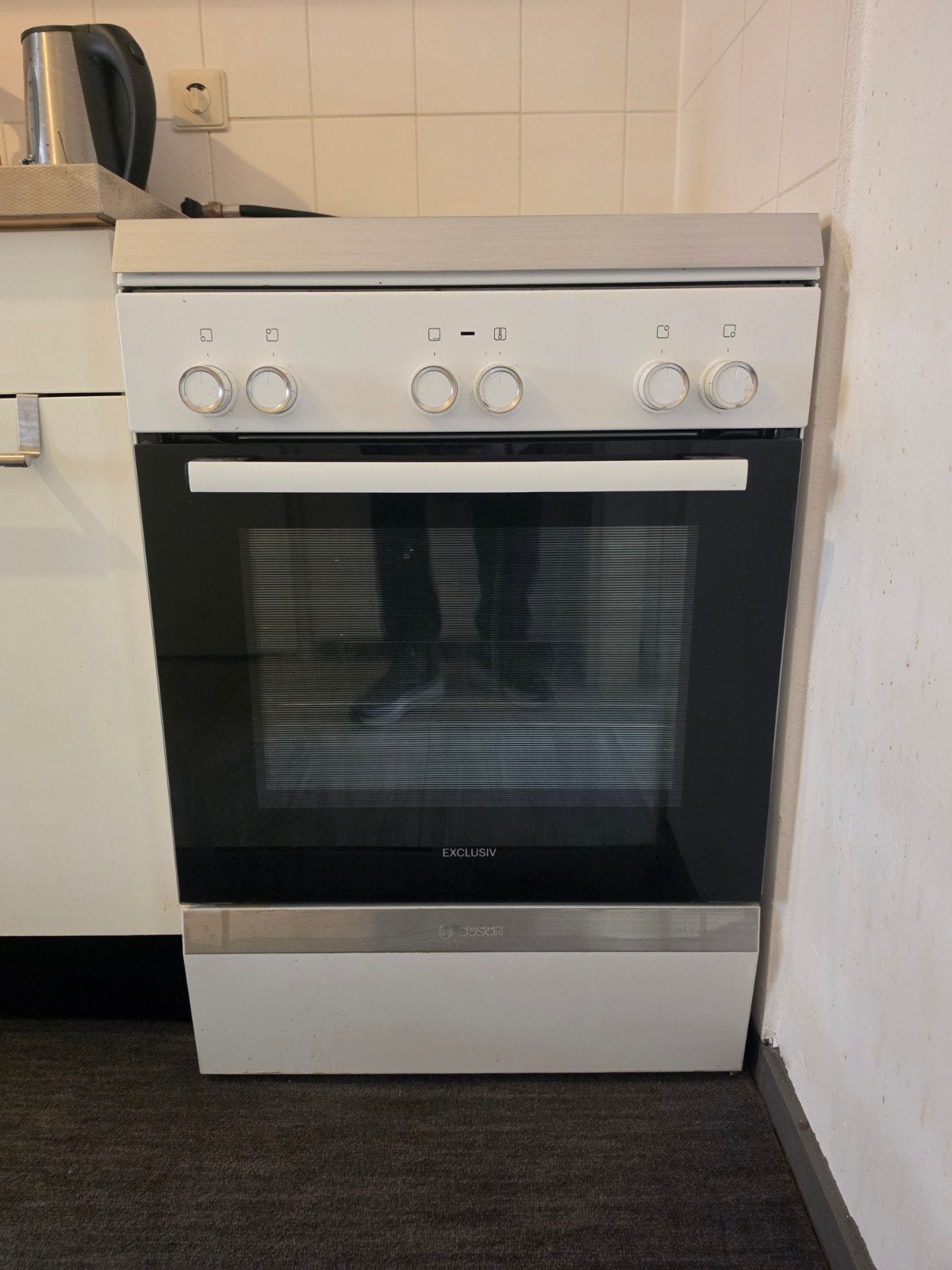 Bosch Exclusiv gasfornuis – 4 pits + elektrische oven – ZGN, Ophalen, 4 kookzones, Zo goed als nieuw, Energieklasse A of zuiniger