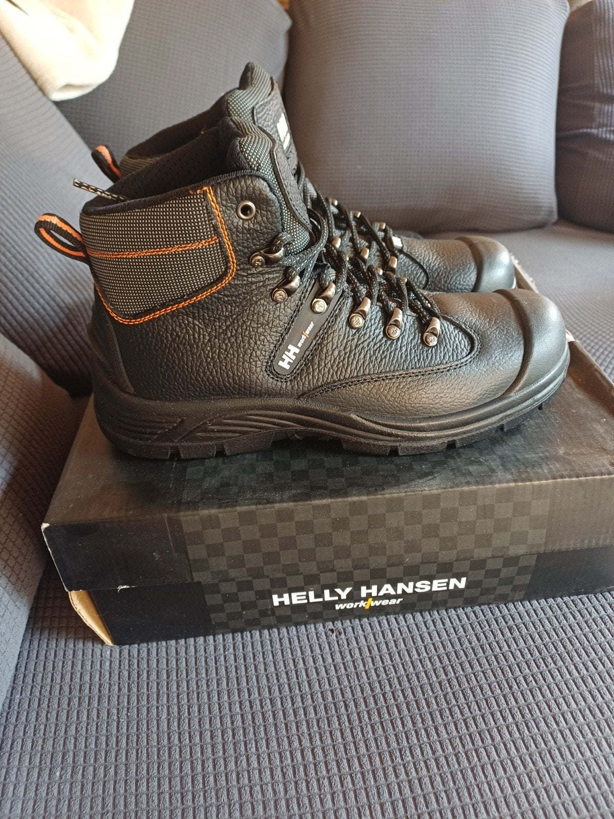 Helly Hansen werkschoenen maat 40, Ophalen of Verzenden, Nieuw