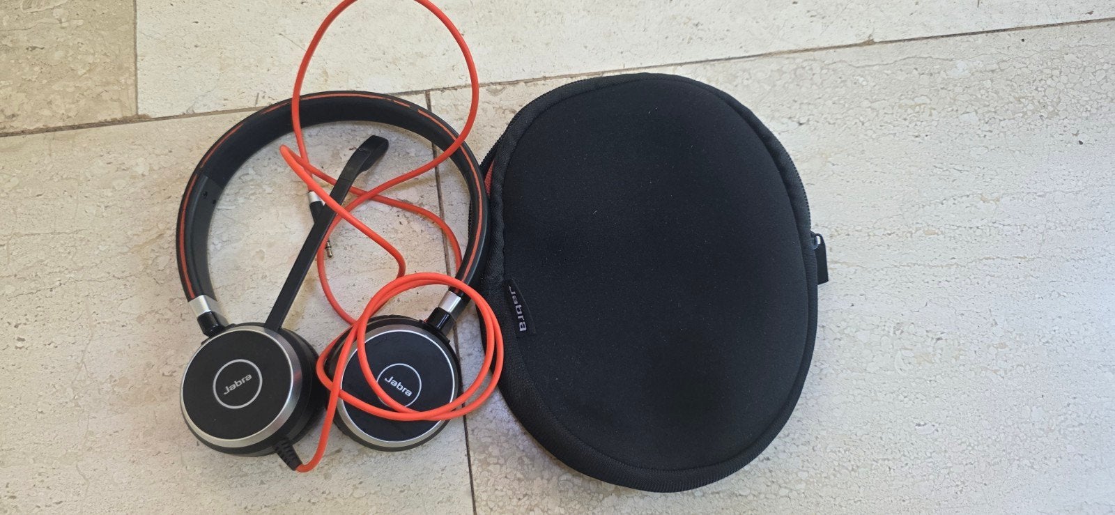 2x Jabra Headset Evolve, waarvan 1 met tasje, Audio, Tv en Foto, Koptelefoons, Gebruikt, On-ear, Ophalen of Verzenden, Jabra
