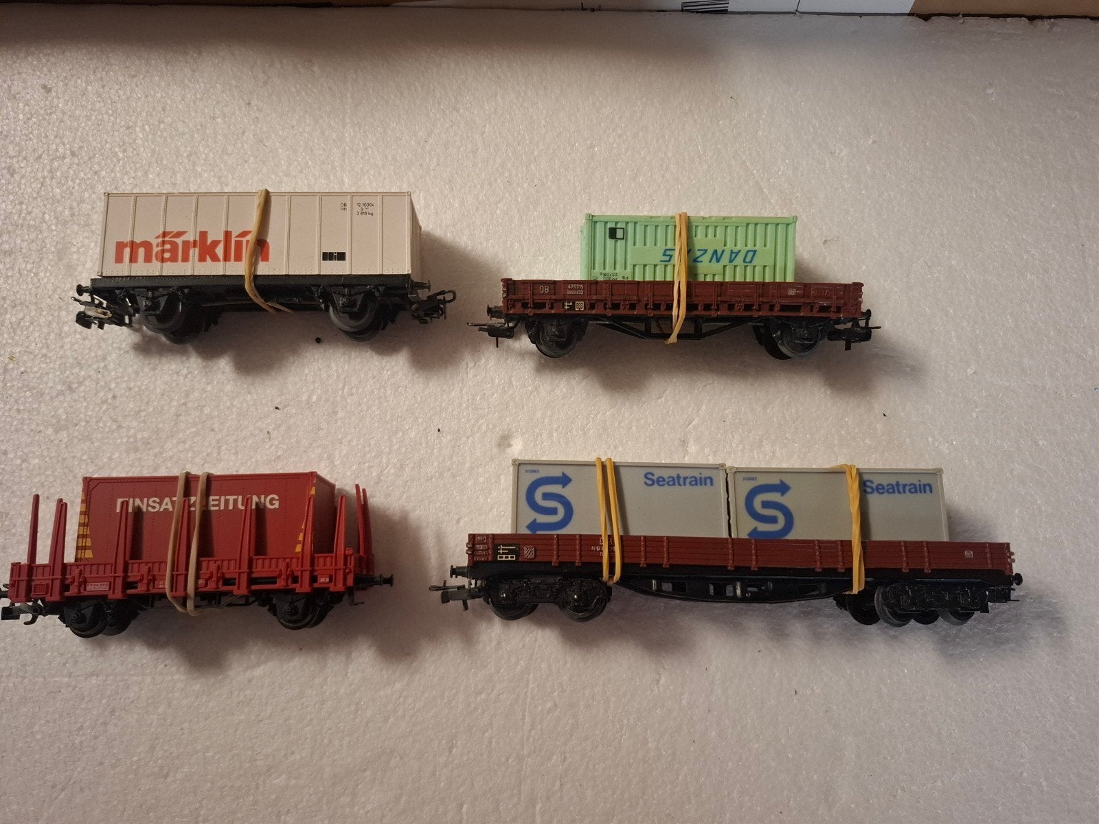 4 st marklin containers wagons in ho, Wisselstroom, Gebruikt, Wagon, Ophalen of Verzenden