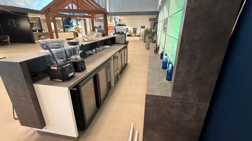 Horeca bar (SHOWROOMMODEL), Ophalen, Nieuw zonder verpakking, Barinrichting