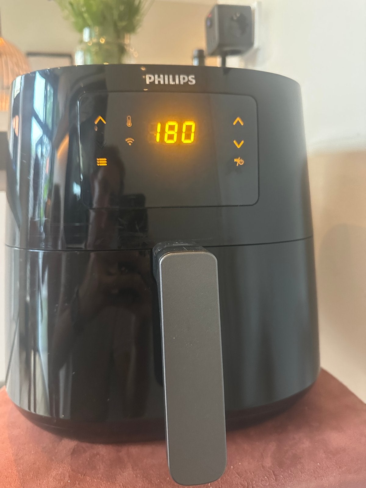 Philips Airfryer HD9280 - ZGAN €50,-, Ophalen of Verzenden, Zo goed als nieuw, Airfryer, 1500 gram of meer