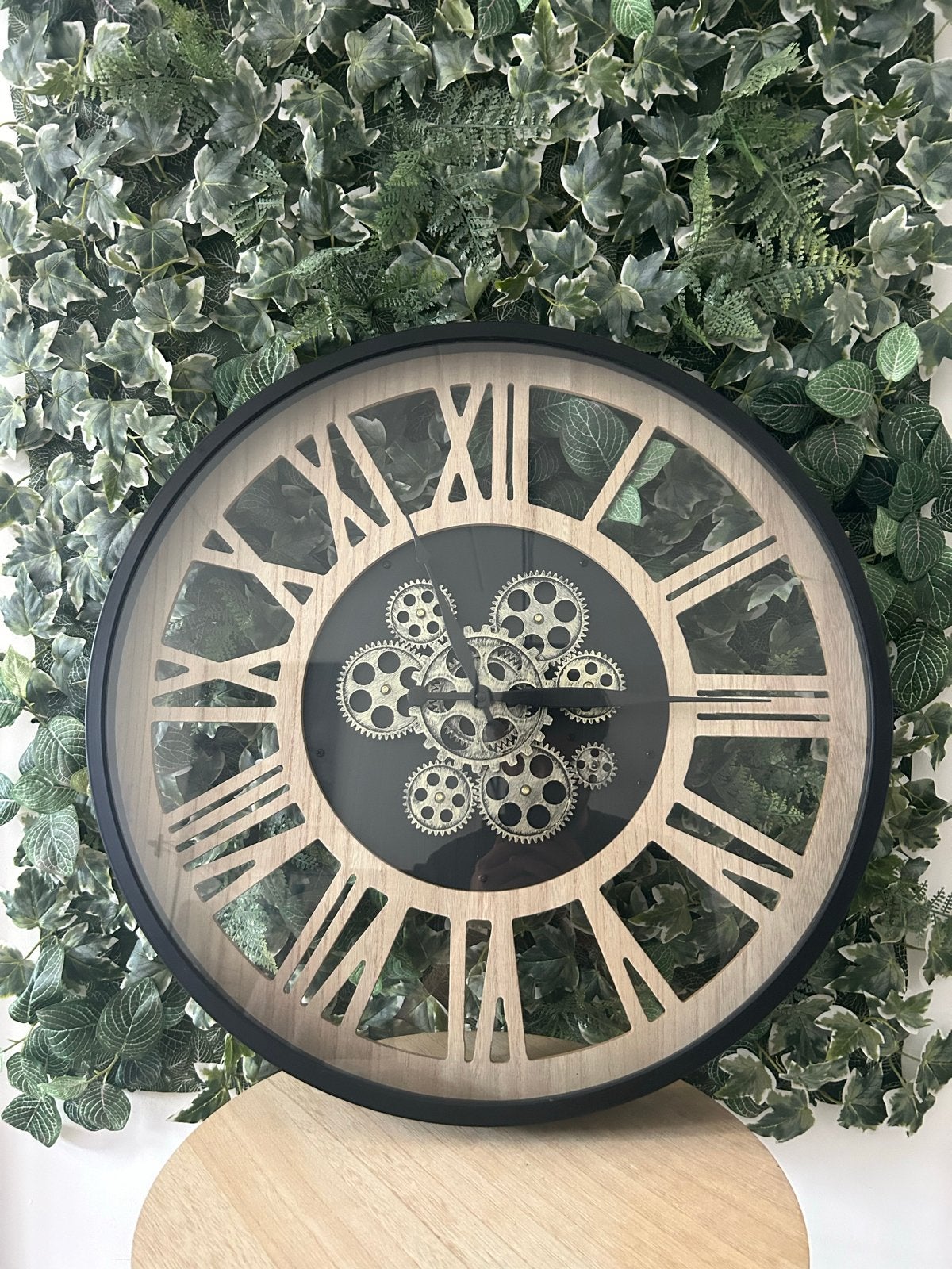 Wandklok met zichtbaar uurwerk van Kwantum, Ophalen, Wandklok, Analoog, Werkt op batterijen