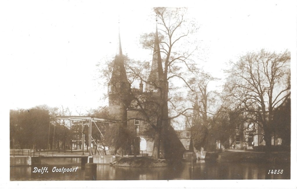 AK Delft - Oostpoort 14858, Verzenden, 1940 tot 1960, Ongelopen, Zuid-Holland