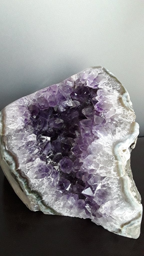Prachtige grote amethist geode, Verzamelen, Mineralen en Fossielen, Ophalen of Verzenden