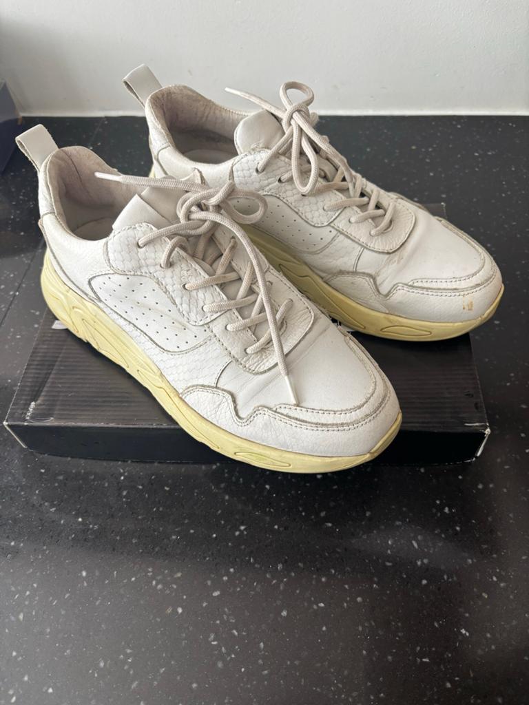 Witte Sneakers- maat 40 - merk Juul & Belle, Wit, Ophalen of Verzenden, Sneakers of Gympen, Gedragen