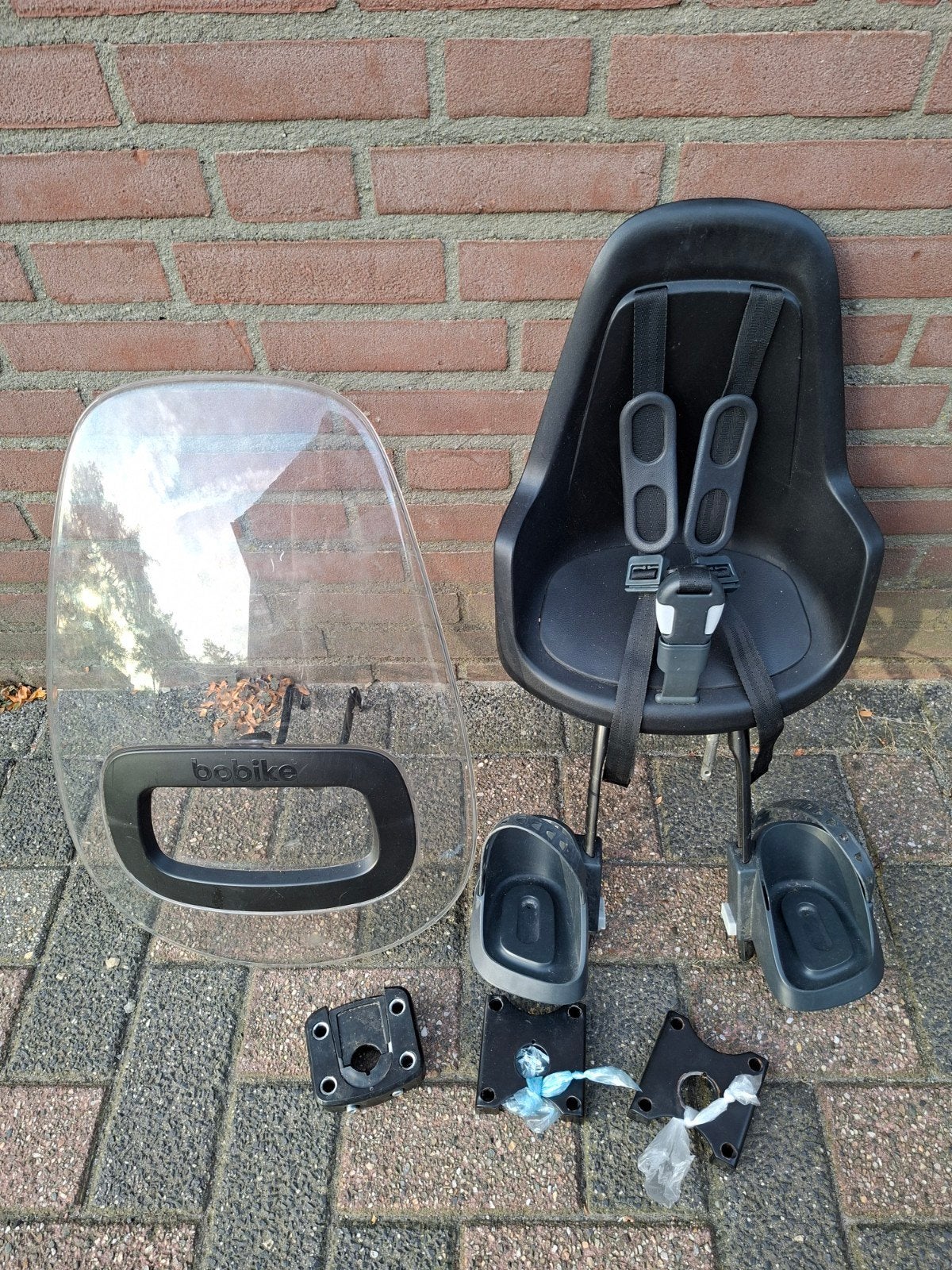 Bobike Mini One fietsstoel met windscherm en adapters, Ophalen, Voorzitje, Bobike, 0 t/m 13 kg