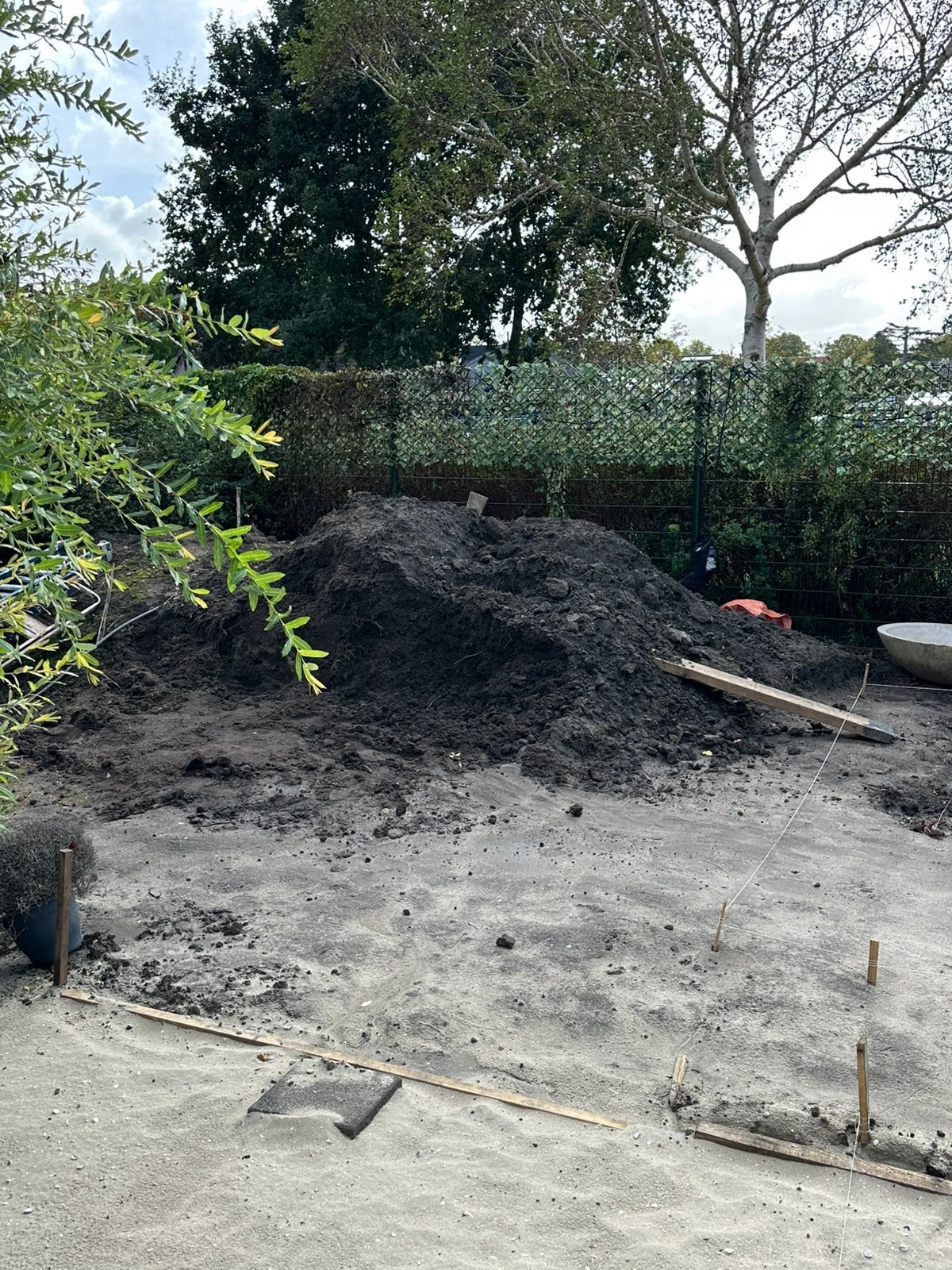 Gratis schone vruchtbare tuinaarde. Wij helpen scheppen!, Ophalen, Tuinaarde
