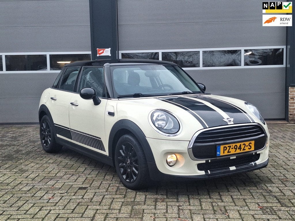 Mini Mini 1.5 Cooper Business, Auto's, Mini, Bedrijf, Te koop, Cooper, ABS, Airbags, Airconditioning, Bluetooth, Centrale vergrendeling