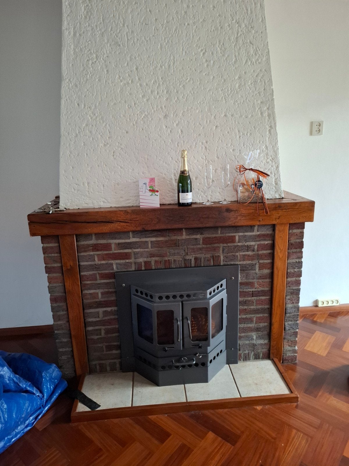 Inbouw Houtkachel - Gezellige Warmte voor uw Woning, Huis en Inrichting, Gebruikt, Houtkachel, Ophalen of Verzenden, Inbouw