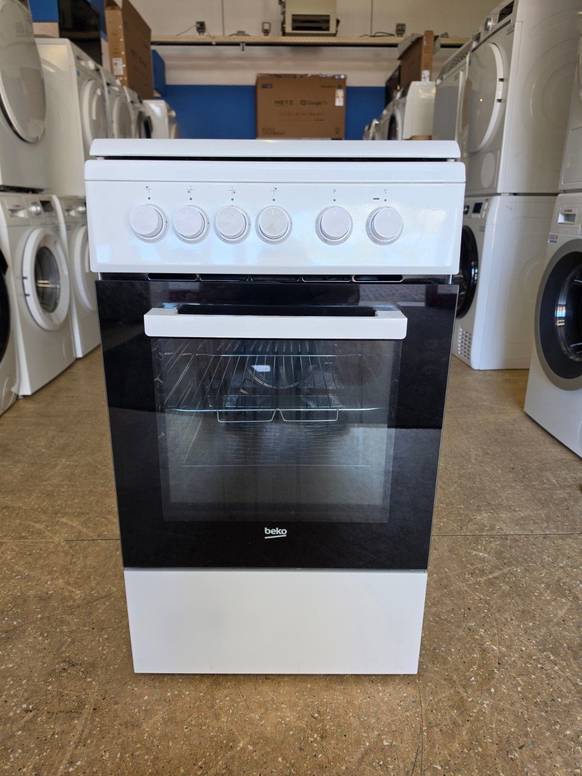 Beko 4 pits gasfornuis | Elektrische oven | Gratis thuis 🚚✅, Witgoed en Apparatuur, Fornuizen, Ophalen, Jirnsum, Grill, 4 kookzones