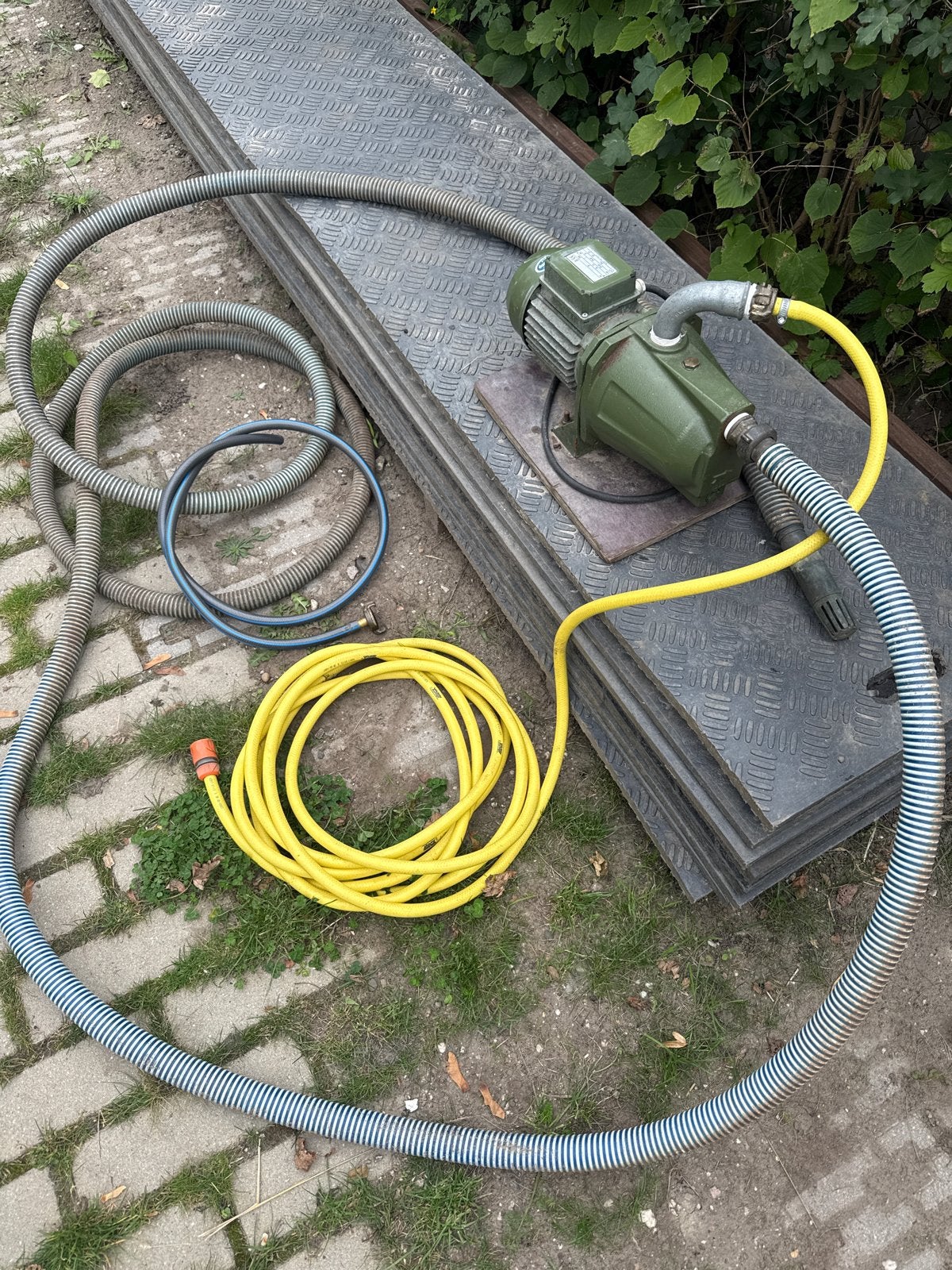 SAER FOR WILDKAMP Vuilwaterpomp met slangen, Tuin en Terras, Ophalen, Gebruikt, Elektrisch, Dompelpomp