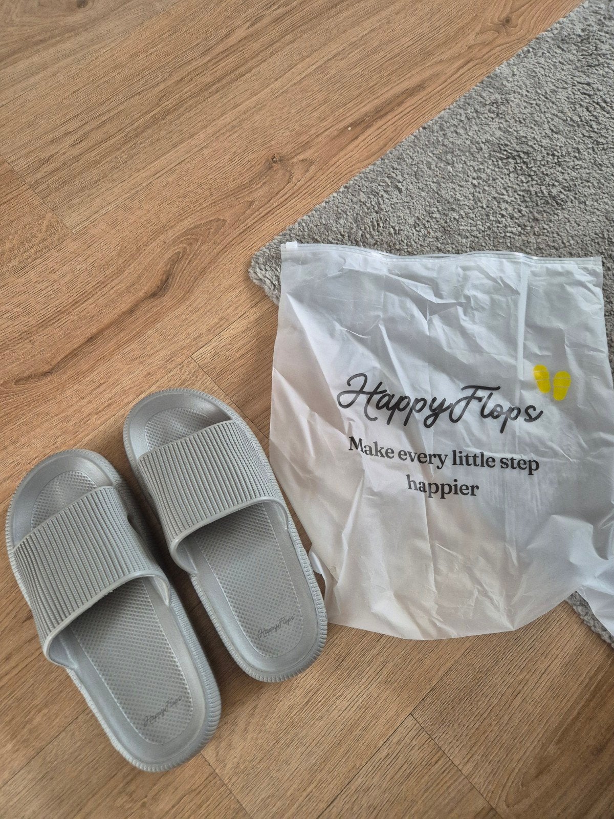 Splinternieuwe happy flops, Kleding | Heren, Schoenen, Ophalen of Verzenden, Nieuw, Overige kleuren