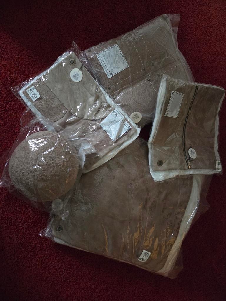 Kussenset Coco Maison, camel kleur, nieuw, Ophalen of Verzenden, Nieuw, Beige, Vierkant