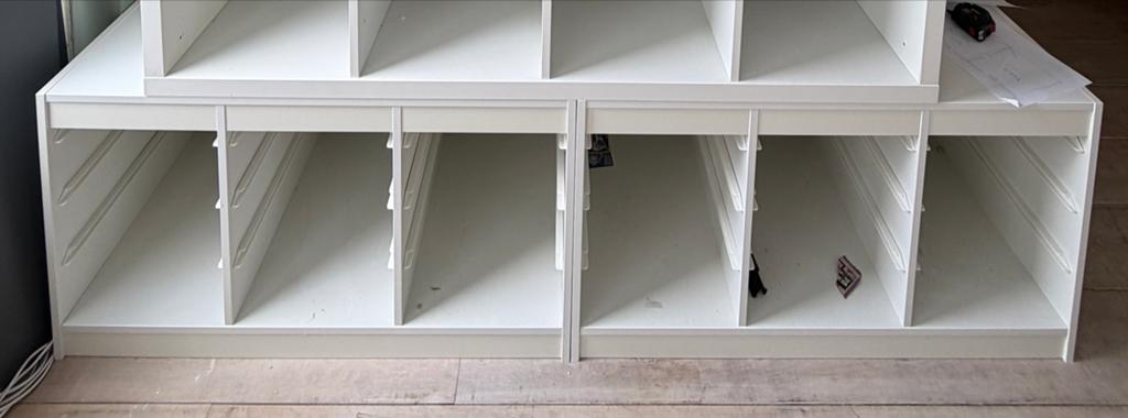 IKEA Trofast Kast met 6 vakken, wit (zonder laden), Ophalen, Gebruikt