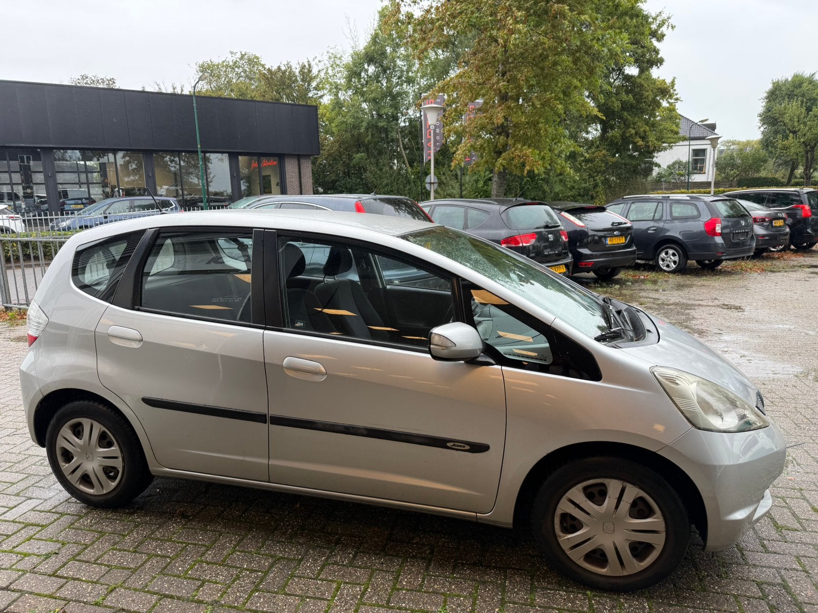 Honda Jazz 1.4 AUTOMAAT Clima, Auto's, 1046 kg, 40 €/maand, Zwart, 4 cilinders