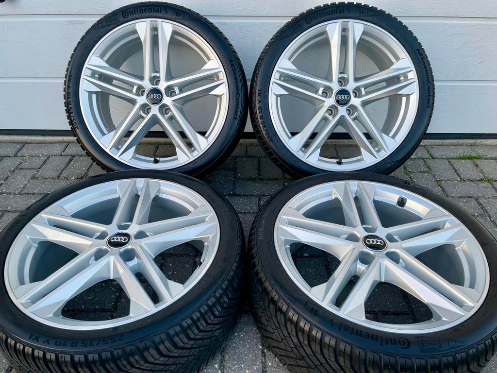 19 Inch Originele Audi A4 S4 B8 B9 A5 Velgen 255/35/19 5x112, 19 inch, 255 mm, Banden en Velgen, Ophalen of Verzenden