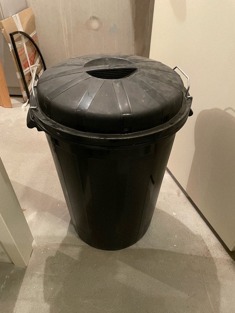 HANOS kunststof bak met klemdeksel, 40 liter of meer, Ophalen, Gebruikt, Kunststof