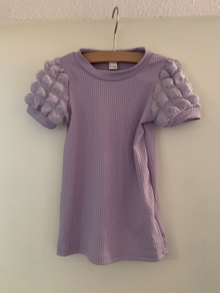 Lila T-shirt. Merkloos. Maat 74, Kinderen en Baby's, Meisje, Ophalen of Verzenden, Zo goed als nieuw, Onbekend