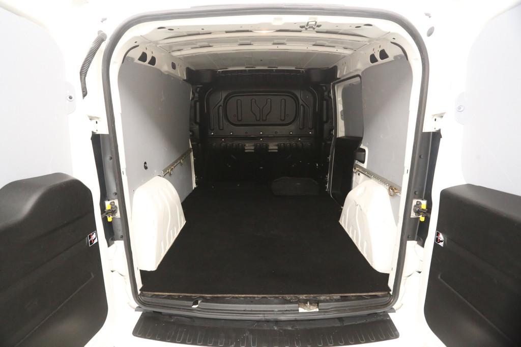 Fiat Doblò 1.3 MultiJet SX | EXPORT | Airco | Trekhaak | Pa, Euro 5, Gebruikt, 4 cilinders, Wit