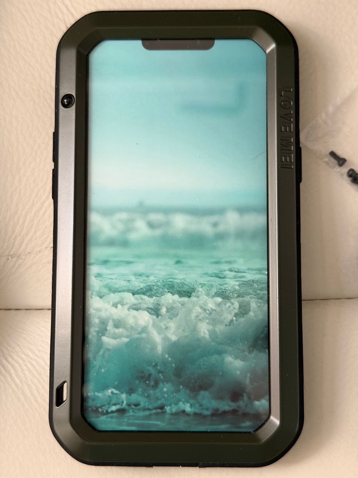 LOVE MEI Powerful Case voor iPhone 13 mini - Groen, Telecommunicatie, IPhone 13 mini, Overige merken, Nieuw, Hoesje of Tasje