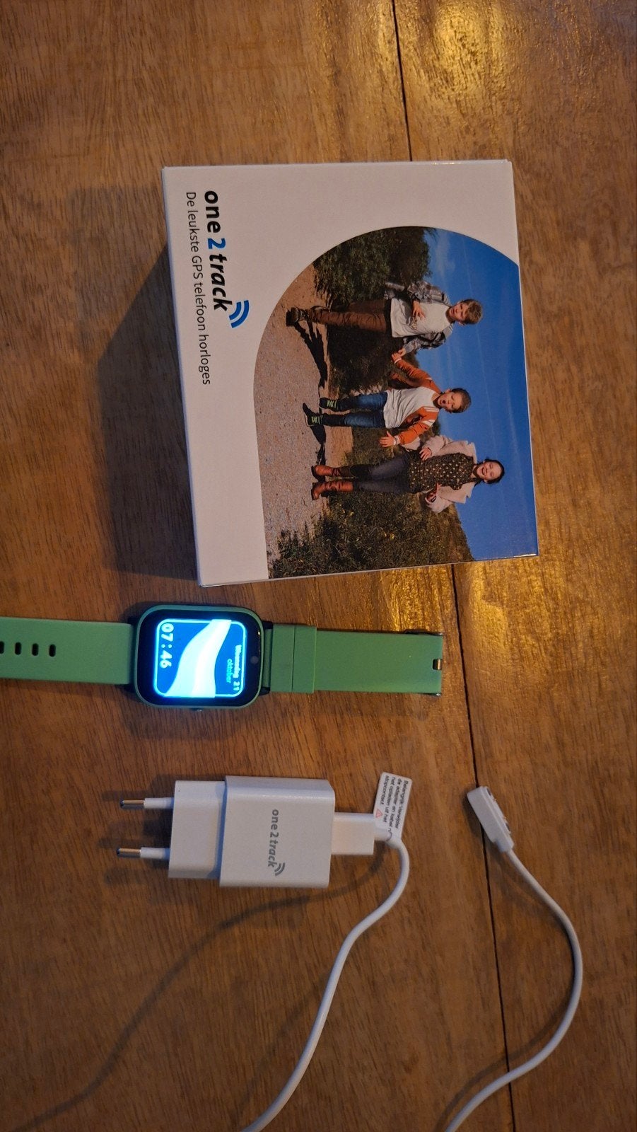 One 2 Track next GPS-kinderhorloge - Zo goed als nieuw, One 2 Track, Ophalen of Verzenden, Zo goed als nieuw, GPS