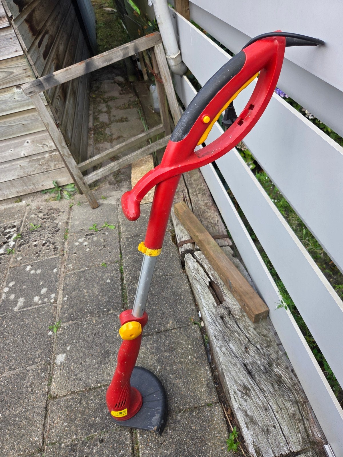 heggeschaar en grastrimmer/kantjesmaaier, Ophalen, Elektrisch