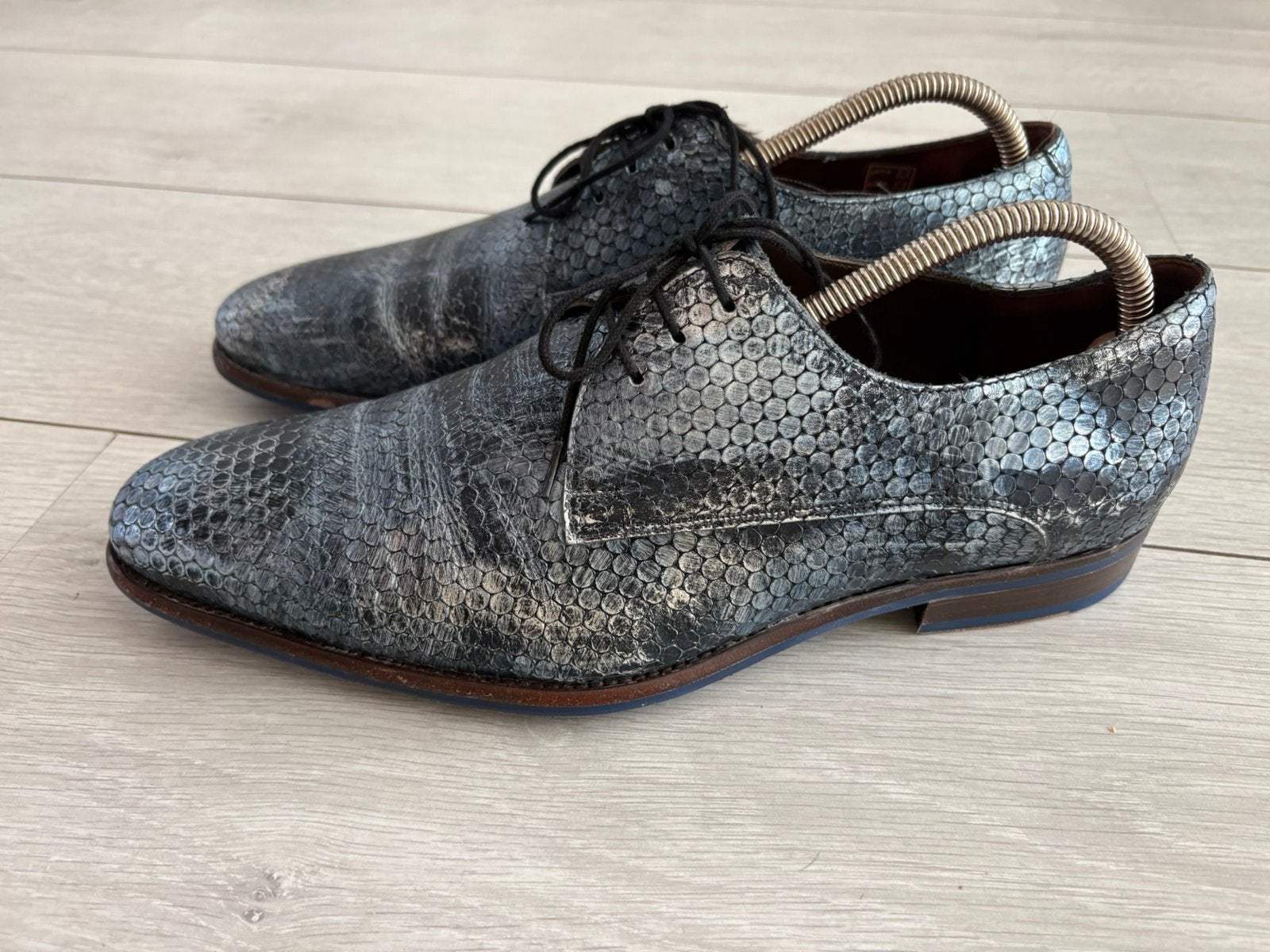 Floris van Bommel 42, Gedragen, Veterschoenen, Verzenden, Blauw