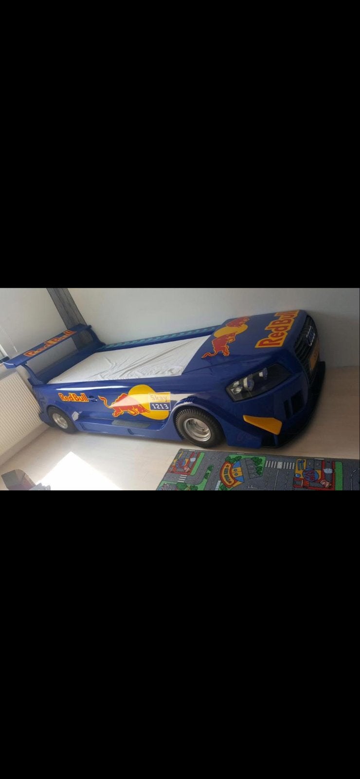 Red Bull raceauto bed met werkende koplampen, Ophalen, 85 tot 100 cm, Gebruikt, Lattenbodem