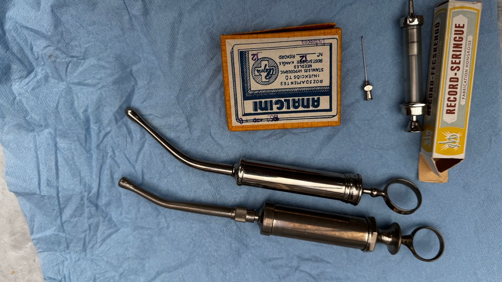 Vintage metalen injectiespuiten met stompe canules, Ophalen of Verzenden, Gebruikt