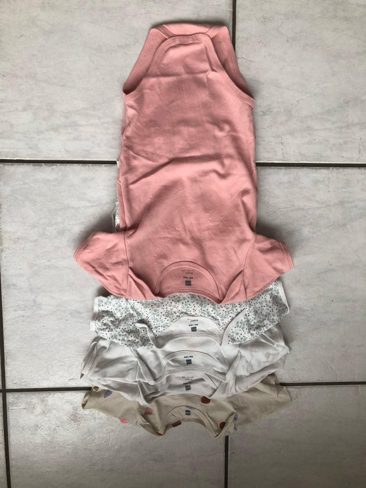 5 Hema rompertjes, korte mouw, maat 98/104, Ophalen of Verzenden, Gebruikt, Jongen of Meisje, Nacht- of Onderkleding