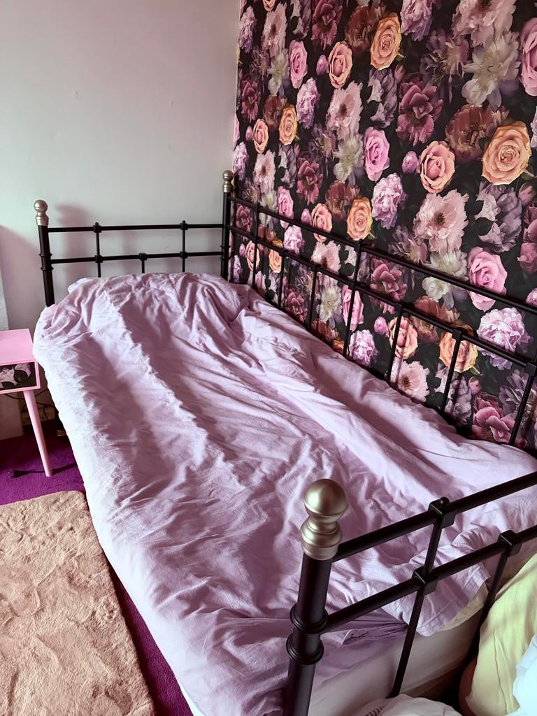 Zwart metalen 1-2 persoonsbed (uitschuifbaar), Ophalen, Gebruikt, 90 cm, Zwart