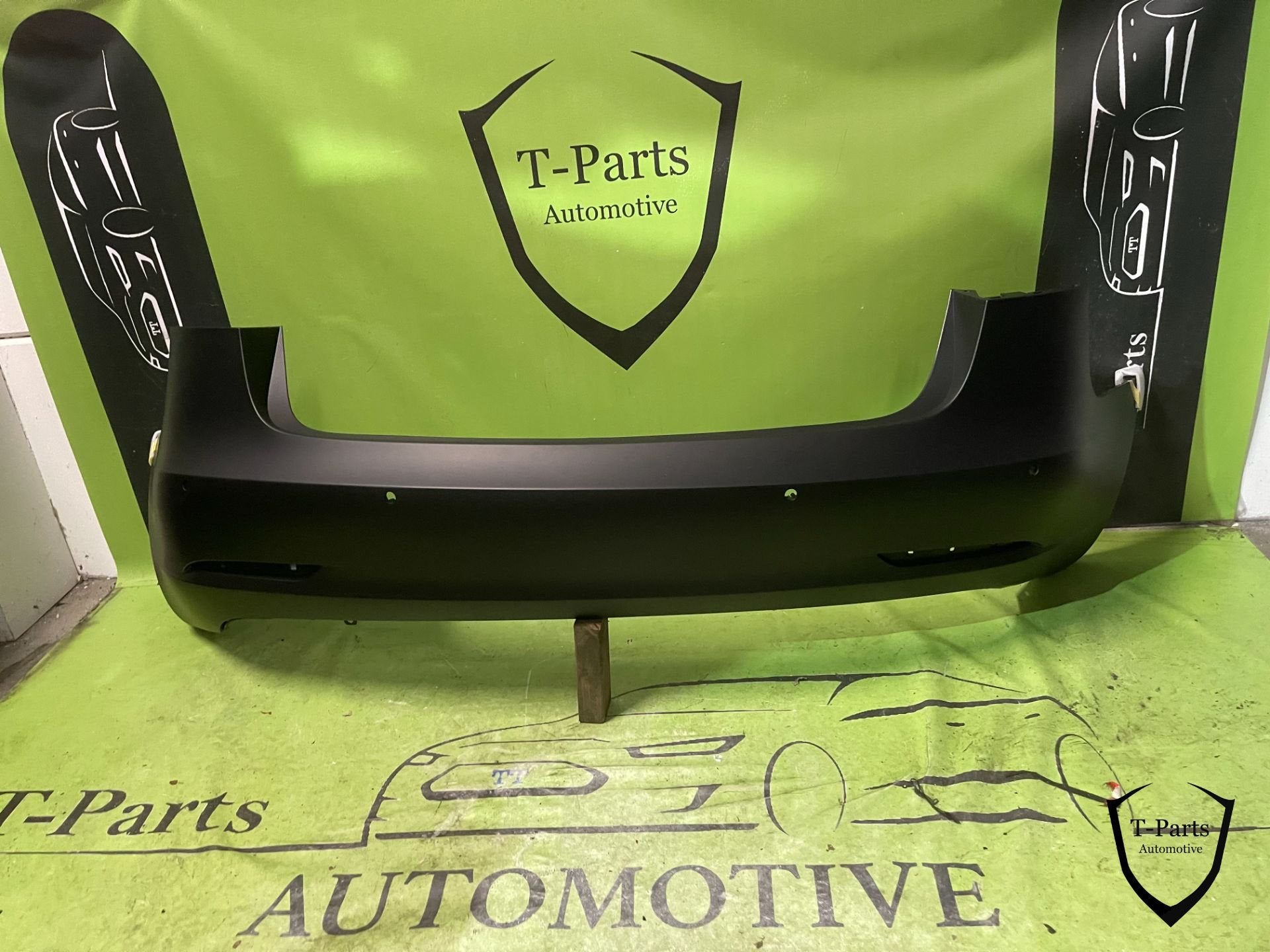 tesla model 3 achterbumper bumper 6X PDC nieuw